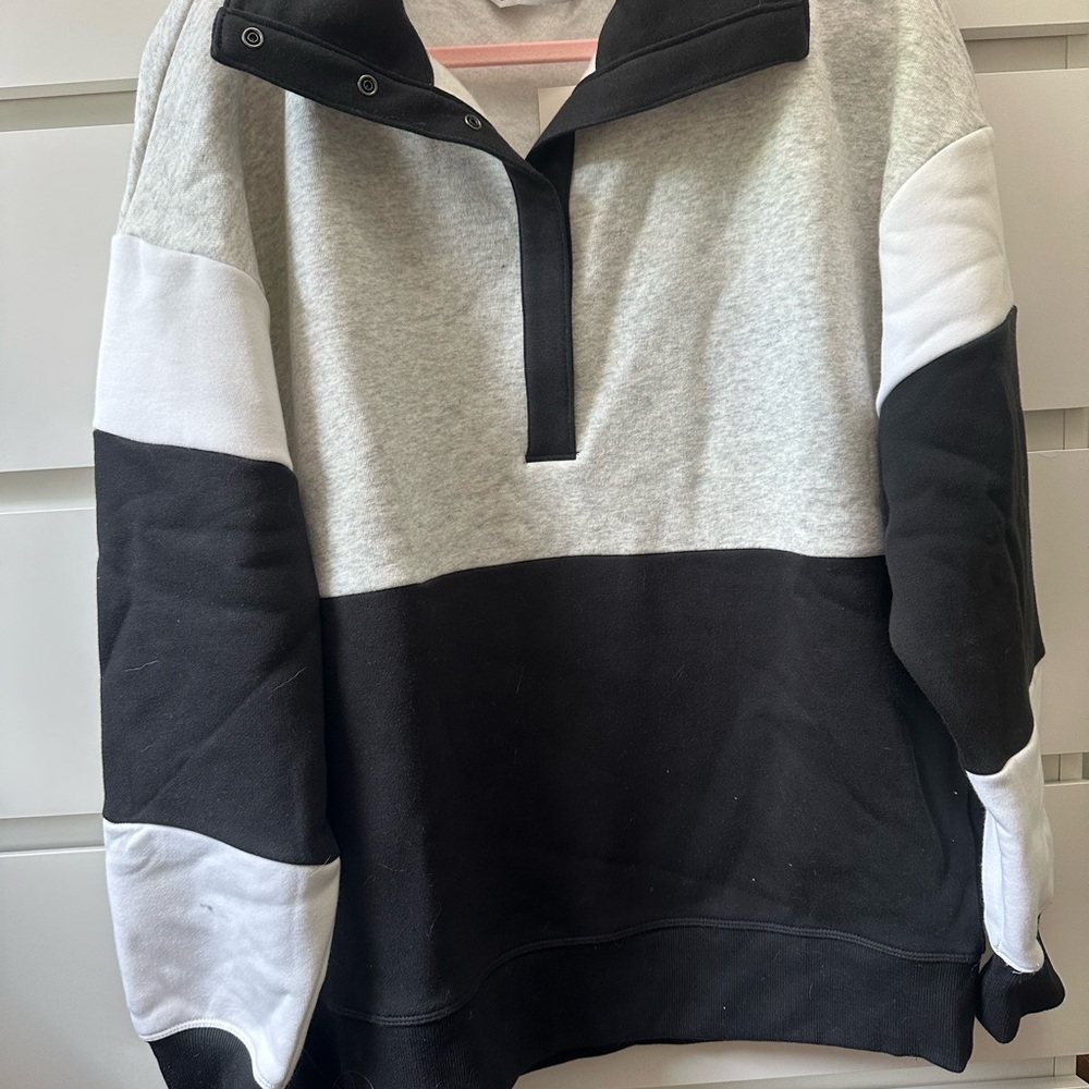 DSG Snap Collar Sweatshirt
